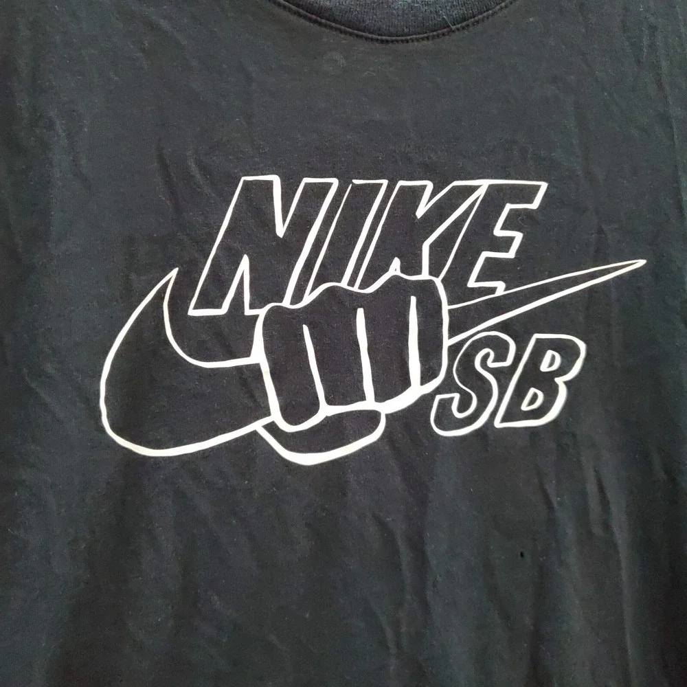 Nike ***tiny holes